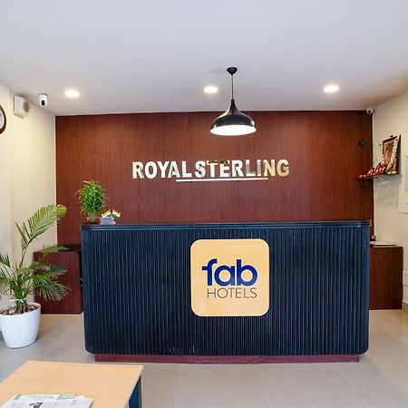 Capital O 61292 Manyata Sterling Hotel Bangalore Bagian luar foto